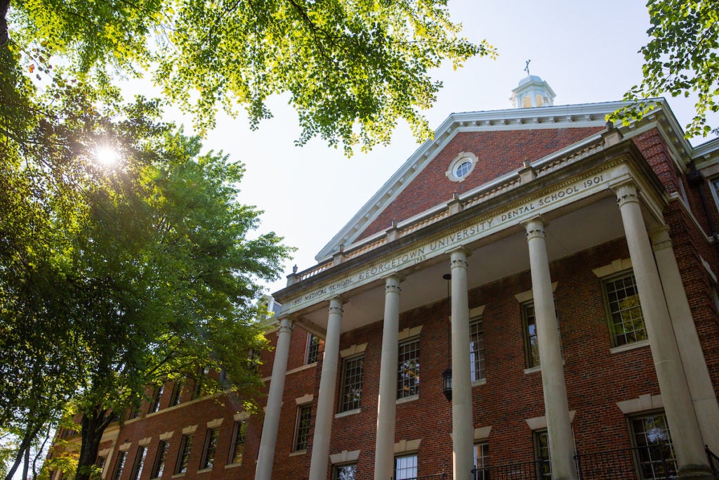 20180823_MedDent_Stock_Exterior-8907 (2) | School of Medicine ...