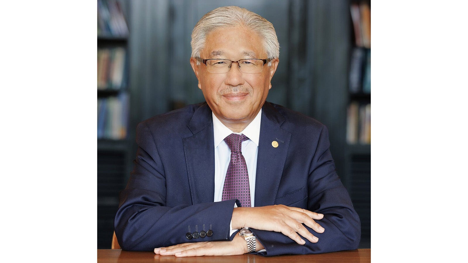 Victor Dzau headshot